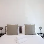 Luxury 3 Bedroom Townhouse In Business Bay