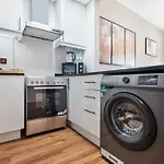 Cozy Studio Apartment In Discovery Gardens
