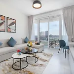 Vogue Al Wasl 1 Residence East 17Th Floor With Balcony View Of Zabeel Park And Dubai Frame, Walkable To Dubai Metro, Near Sheikh Zayed Road & Dubai World Trade Centre