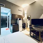 Al Manara Classic Deluxe Studio