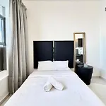 Al Manara Classic Deluxe Studio