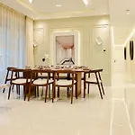 Usmans 4 Bedroom Apartment On D Beach By Sls
