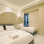 Usmans 4 Bedroom Apartment On D Beach By Sls