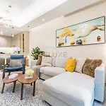 City View 1Br With Private Balcony Near Golf Clubs, Centurion Onyx, Nad Al Sheba By Deluxe Holiday Homes