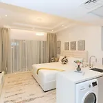 Stylish Studio 5 Min Walk To Mall & Burj Khalifa