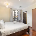5 Bedroom Flat In Jbr Near The Beach And Sleeps 9