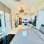 Bd-817 Executive Studio At Bays Tower Business Bay