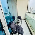 Bd-817 Executive Studio At Bays Tower Business Bay