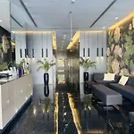 Sunrise Homes - A Modern Studio Near Jbr Beach
