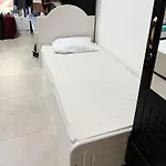 Tabs Dubai Hostel