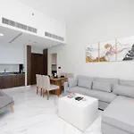 Simply Comfort In J One Tower
