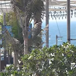 Regent Beach Resort