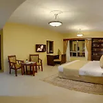 Deira Suites Deluxe Hotel Suites