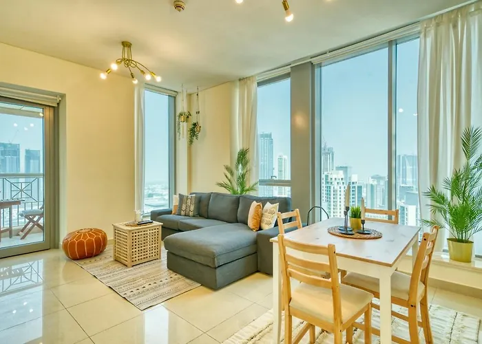 Monty Holiday Home - Cozy Penthouse With Burj Khalifa And Fountain View