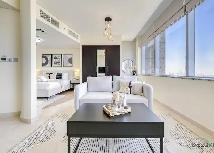 Calm Studio At Sky Gardens Difc By Deluxe Holiday Homes