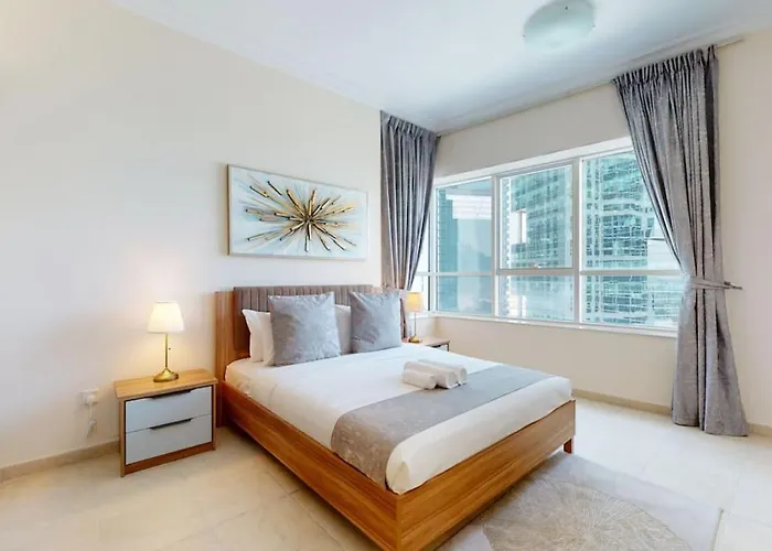 V3 Tower - Elegant One Bedroom
