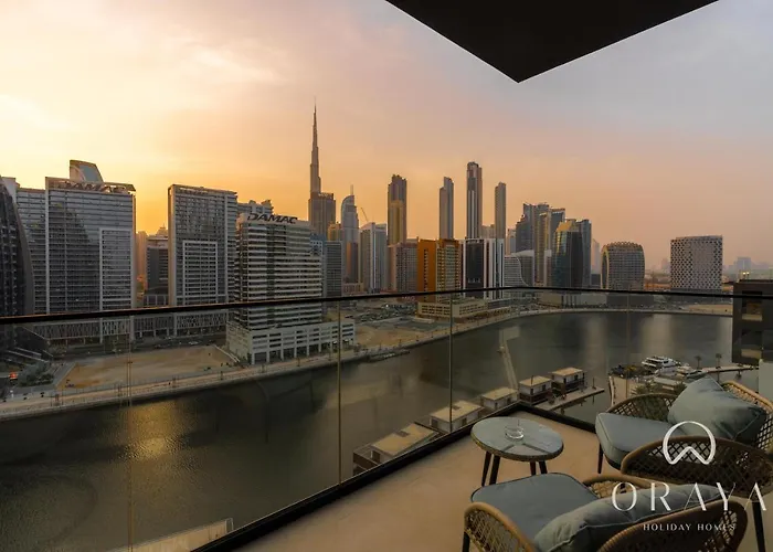 Oraya - Studio With Jaw-Dropping Canal And Burj Views - Business Bay