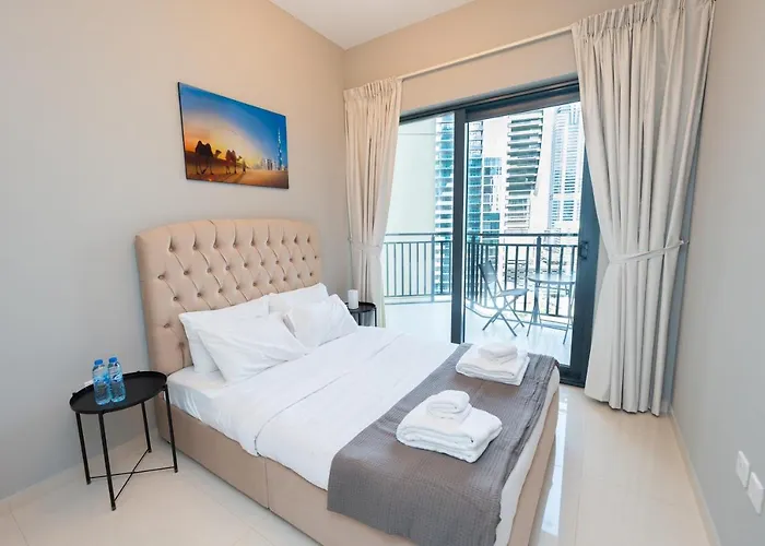 Bay Bliss !Exclusive 1 Bed Apartment!