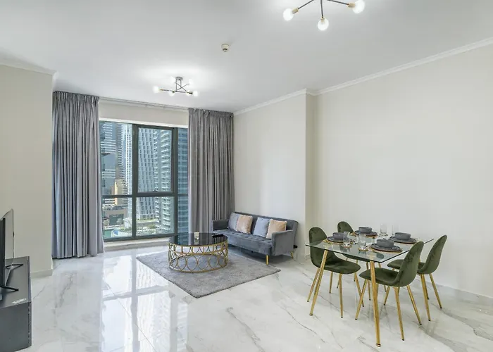 Spacious 1Br In The Iconic Torch Tower, Dubai Marina - Allsopp&Allsopp