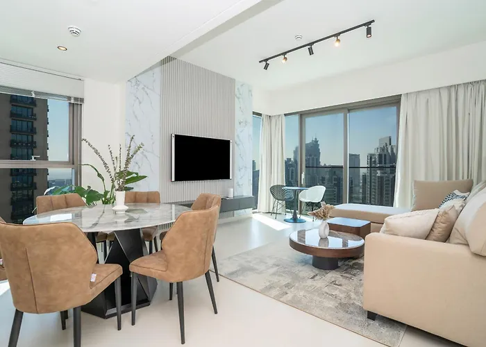 Cozy Apartment At Top Floor With City Views 177Bc-2