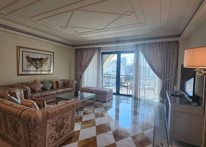 Palazzo Versace - Blue Ocean Holiday Homes