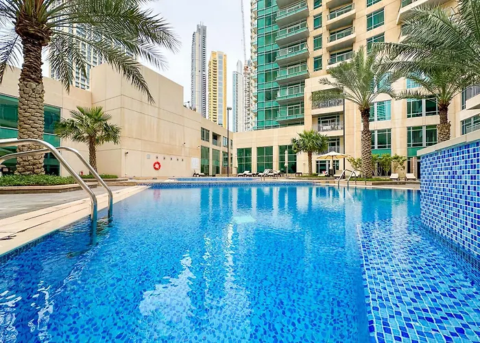 Boutique Living - Burj Views - Renovated