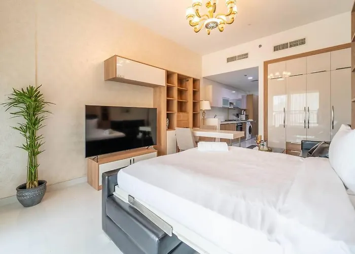 Studio Apartment In Resotz Residence Arjan - Close To Miracle Garden