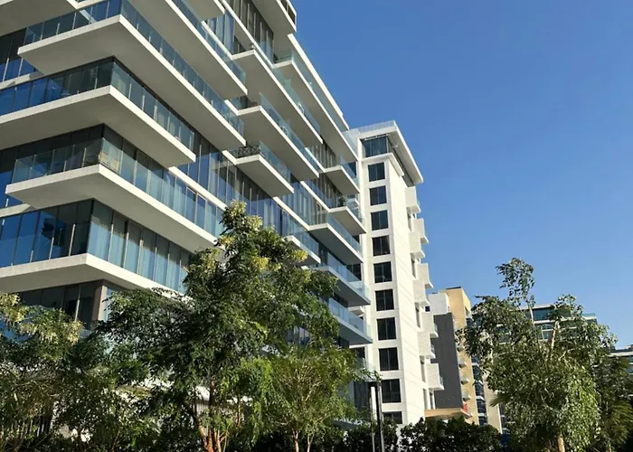 Dubai Palm Apartment