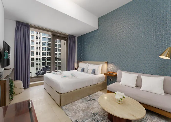 Elevated Living Studio In Sparkle Tower- Suiteable