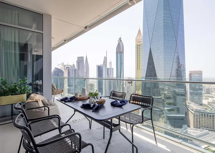 Frank Porter - Burj Daman