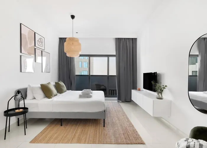 Guestready - Minimalist Modern In Business Bay