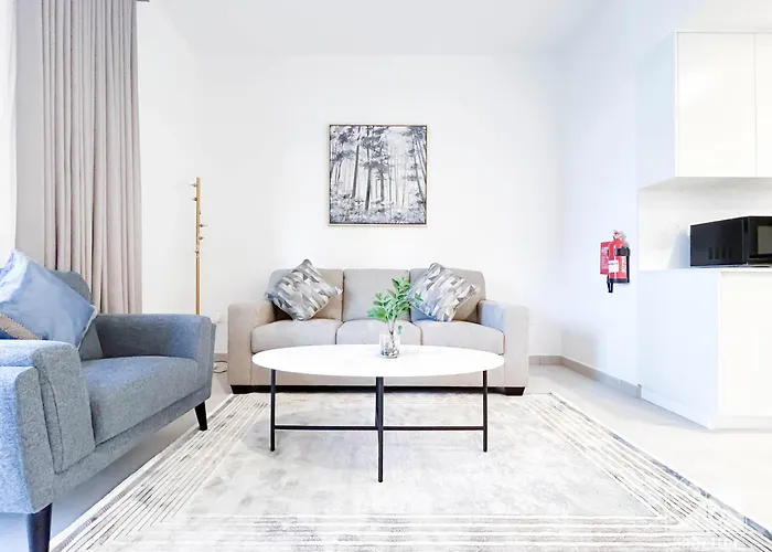Exclusive One-Bedroom Apartment In Asyel 3