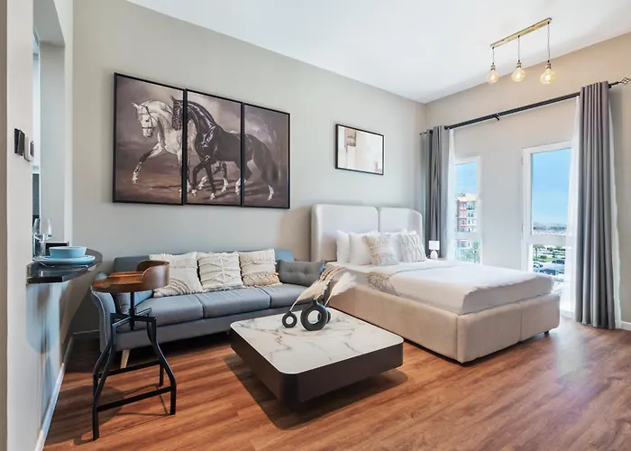 Cozy Studio Apartment In Discovery Gardens
