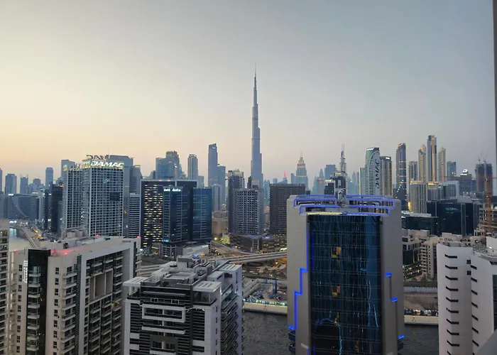 Luxury Studio With Burj Views - 6 Min From Dubai Mall