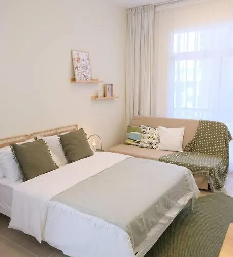 Stylish Studio Apartment Str13