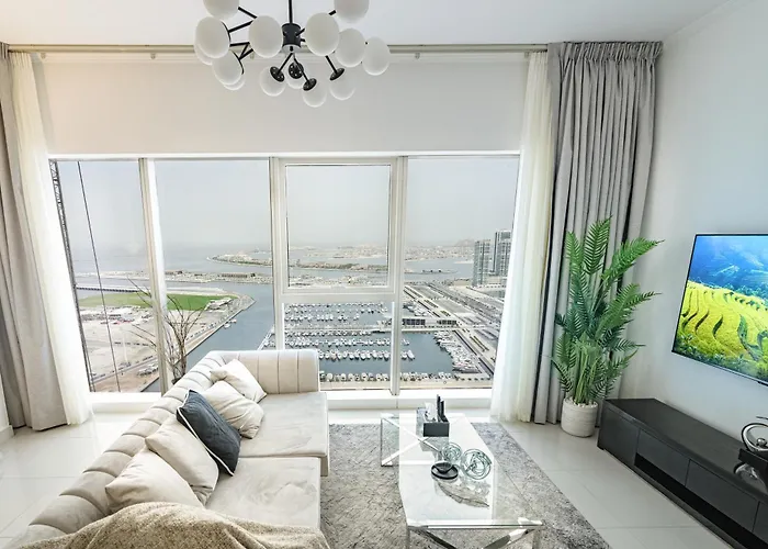 Oskena Vacation Homes- Beautiful High Floor Two Bedroom In Marina