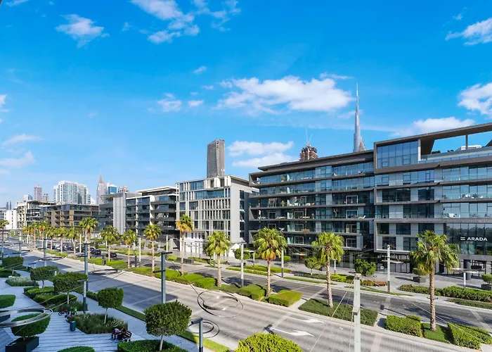 Fam Living - City Walk - Urban Staycations