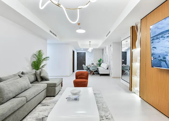 Luxurious 4-Br Stay In Al Jaddaf