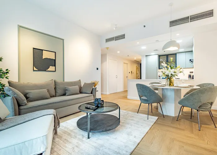 Luxurious - Ultra Modern - Premium Design - 5 Min Walk From Burj Khalifa - Heart Of Dubai Downtown - Dubai Opera Views