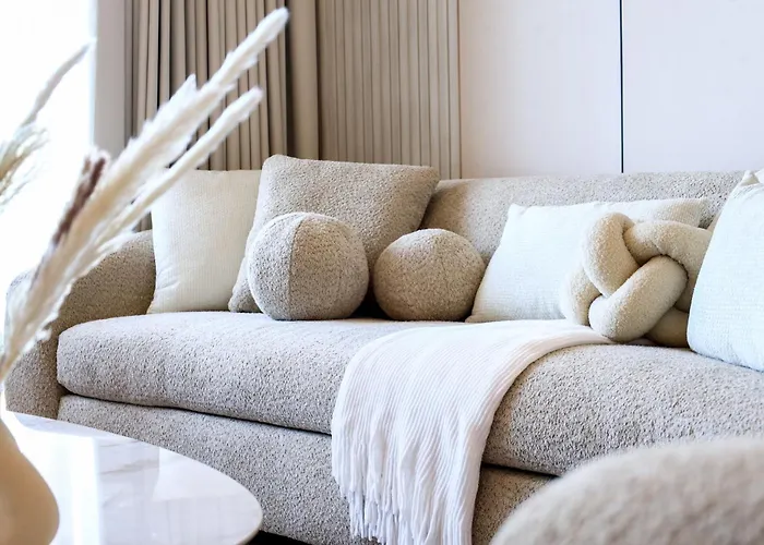 Vip Experience Dubai Downtown At Forte- Sea View- Modern Luxury Apartments