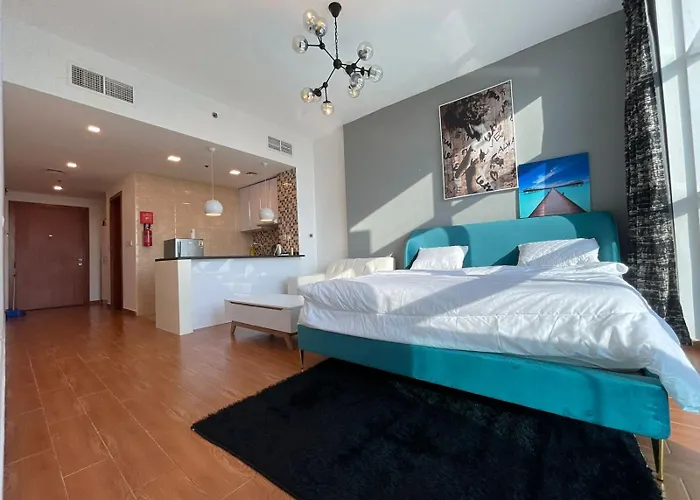 Studio Apartment In Jumeriah Village Triangle District 2