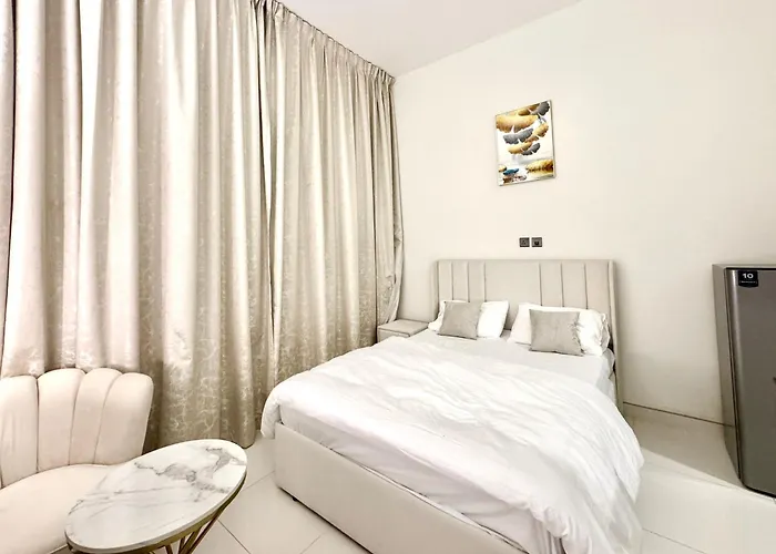 Al Manara Premium Cozy Studio