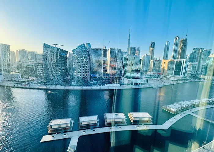 Premium Large Studio In Hamilton Residency Business Bay Marasi Drive Dubai