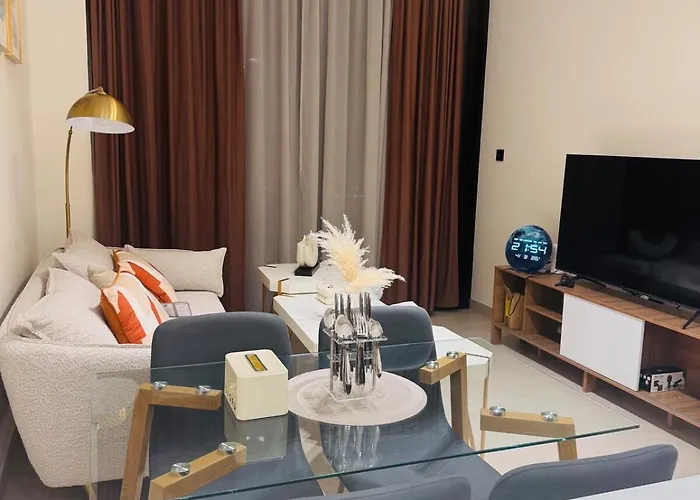 Elegant 1Br Apt In Jvc Dubai With Spacious Balcony & City Views