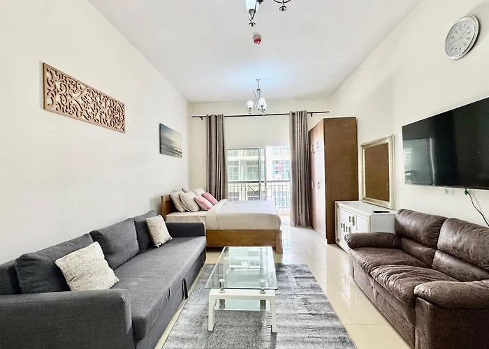 Homes2Retreat - Very Spacious Studio In The Heart Of Jvc