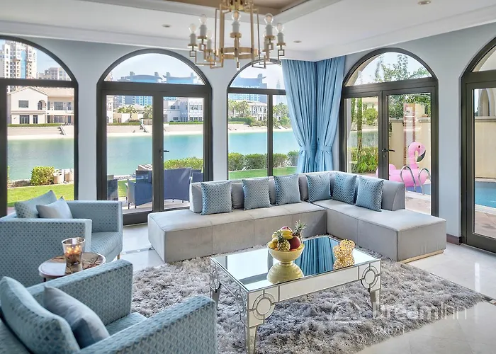 Dream Inn - Luxury Palm Beach Villa