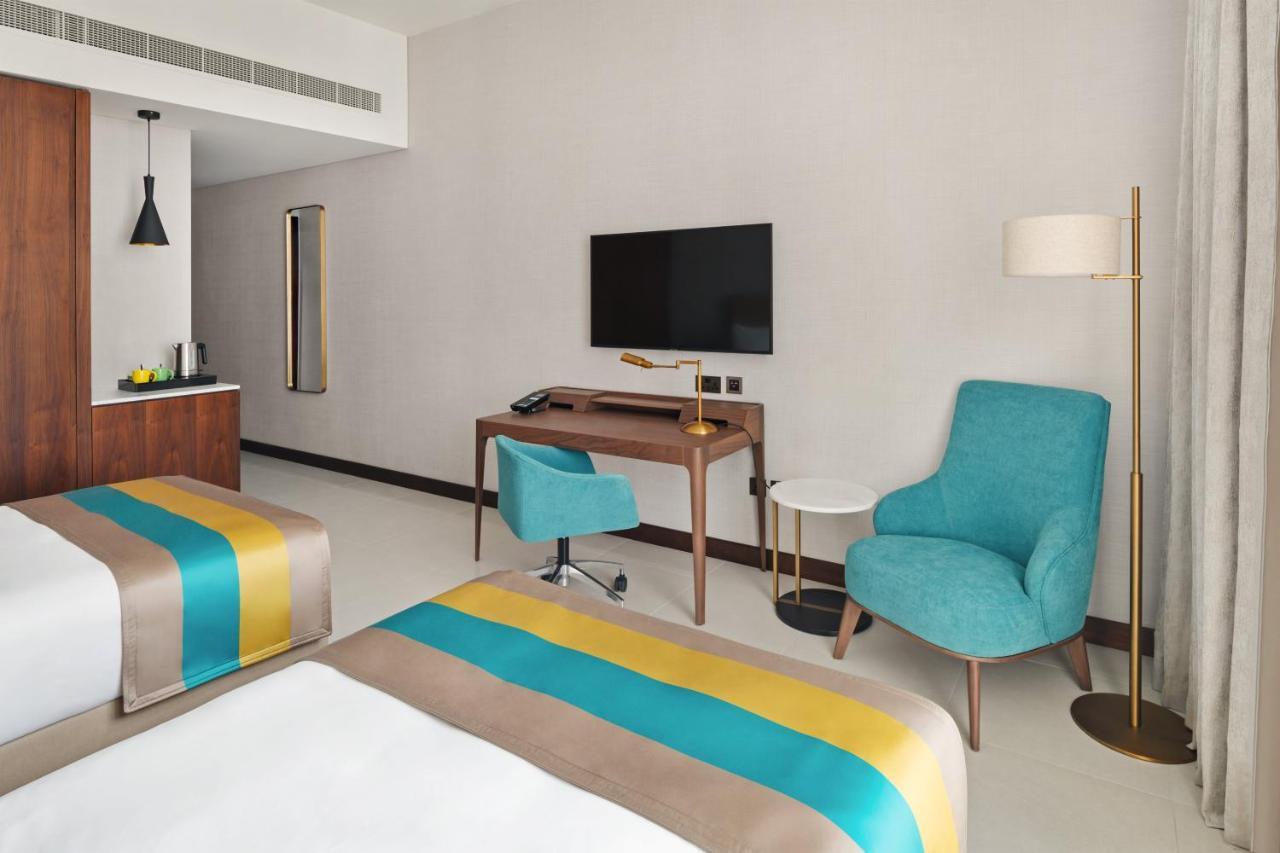 Al-maktoum Airport By Ihg 4*
