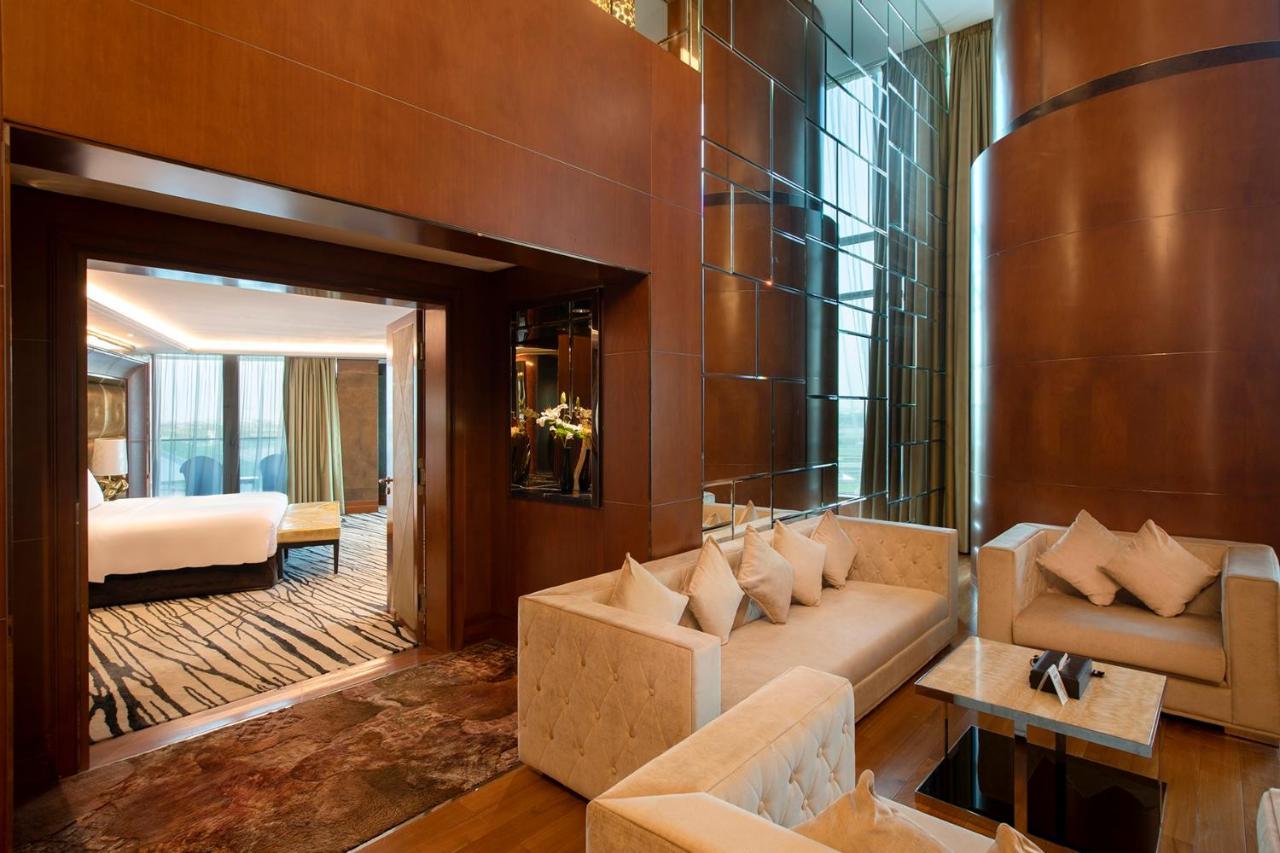 Hotel The Meydan 5*