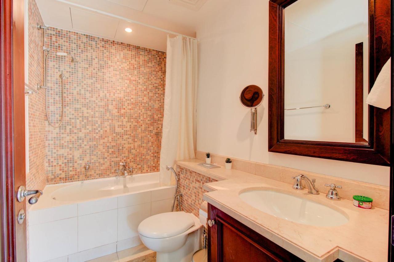 Durrani Homes - Luxury 2bed Opposite Mall With Stunning Burj Khalifa View Apartment *