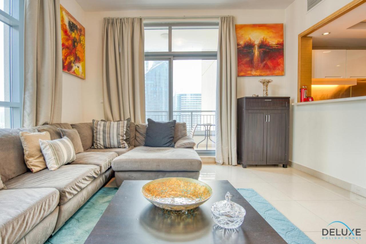 Apartment Close To Burj Khalifa & Mall With Relaxing Balcony, Claren Tower 1, Downtown By Deluxe Homes Dubai